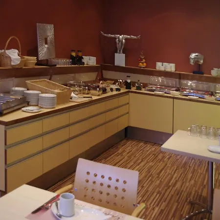 Hotel Merseburger Hof 3*